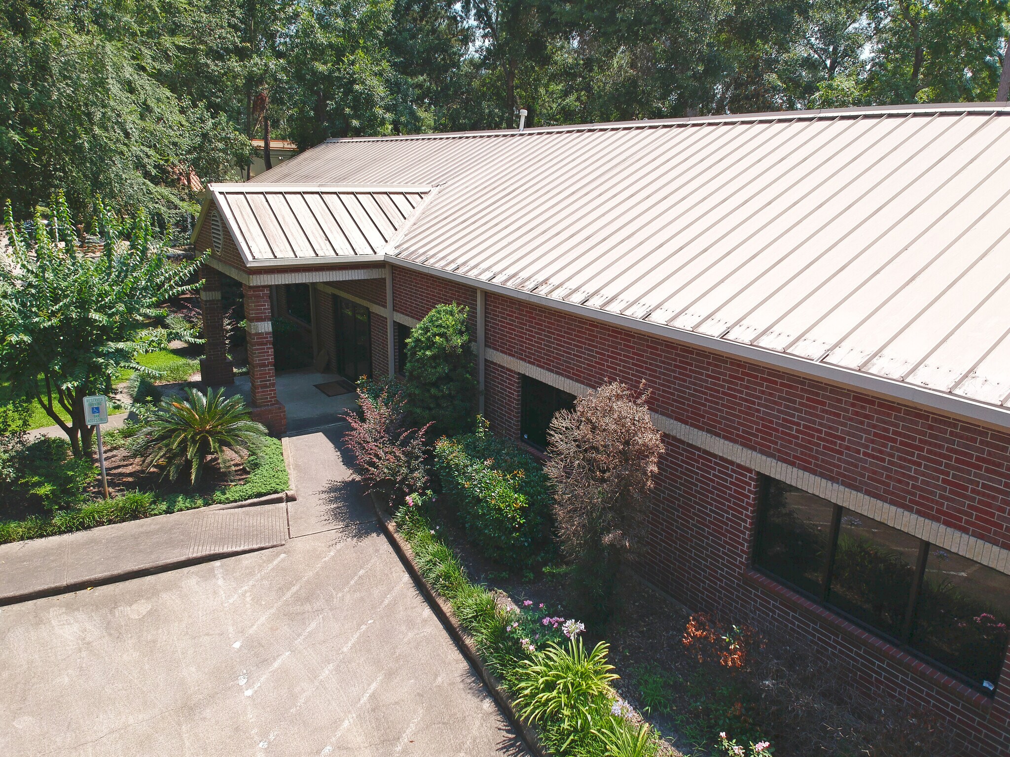 3423 Rivers Edge Trl, Kingwood, TX à louer Photo de l’immeuble– Image 1 sur 7