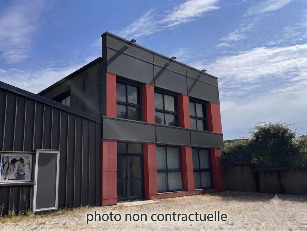 Bureau dans Auray à louer Photo de l’immeuble– Image 1 sur 5