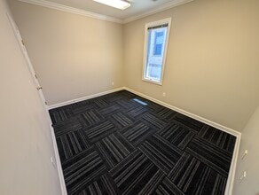 1220 SE Maynard Rd, Cary, NC à louer Photo intérieure– Image 2 sur 3