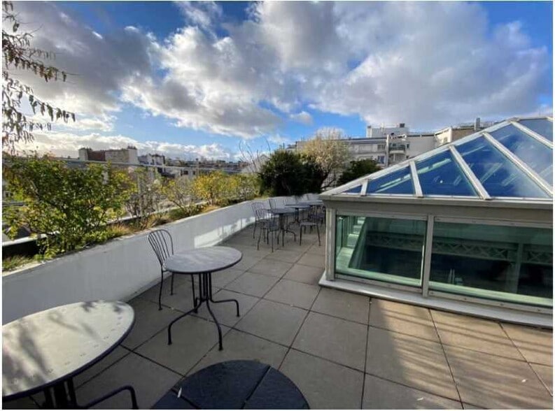 Bureau dans Paris à louer - Photo de l’immeuble – Image 2 sur 26