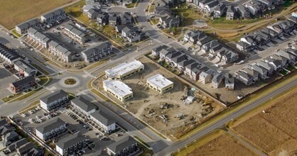 1 Ranchers Blvd, Okotoks, AB - VUE AÉRIENNE  vue de carte - Image1