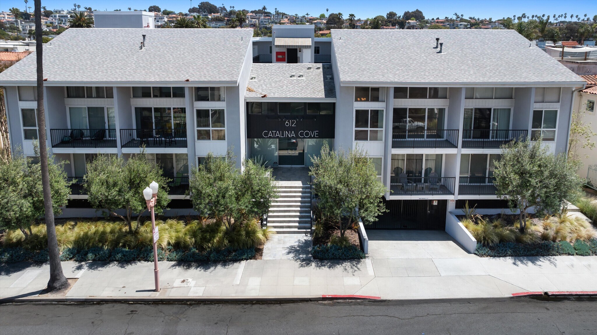 612 S Catalina Ave, Redondo Beach, CA à vendre Photo de l’immeuble– Image 1 sur 35