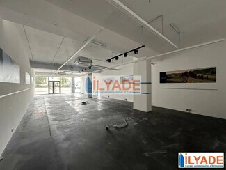 Plus de détails pour 750 Avenue Emile Bodin, La Ciotat - Local commercial à louer