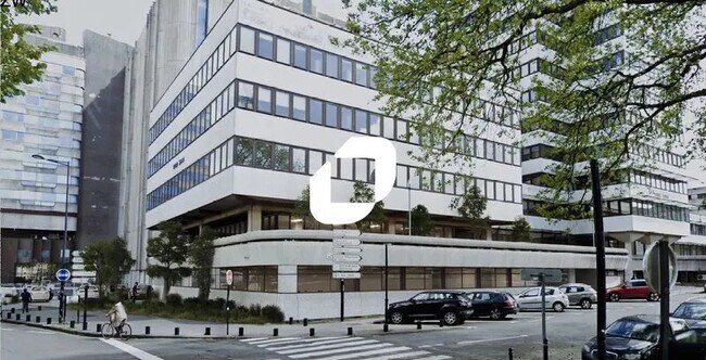 Plus de détails pour Bureau à vendre