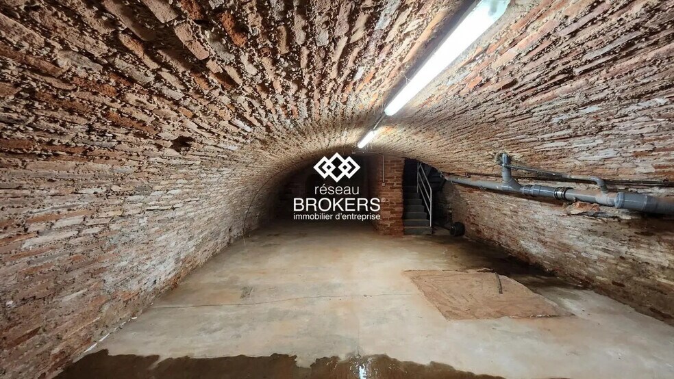 Local commercial dans Albi à louer - Photo de l’immeuble – Image 2 sur 2