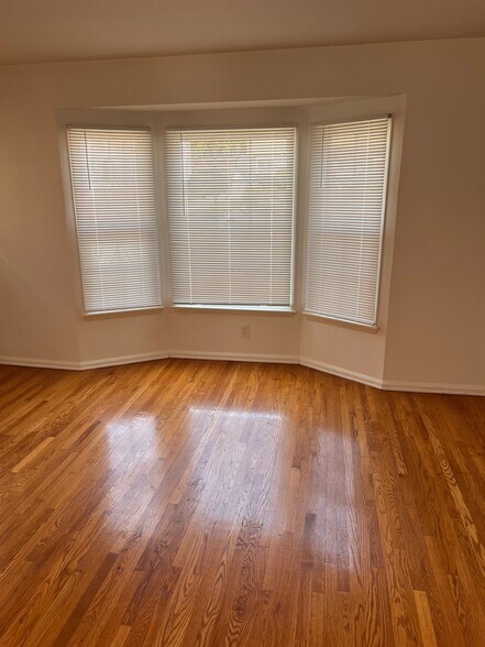 10612 Wilkins Ave, Los Angeles, CA à vendre - Photo de l’immeuble – Image 3 sur 7
