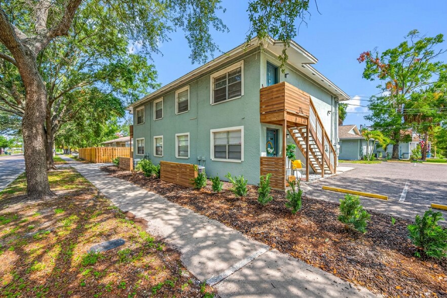 6829 S Desoto St, Tampa, FL à vendre - Photo de l’immeuble – Image 1 sur 10