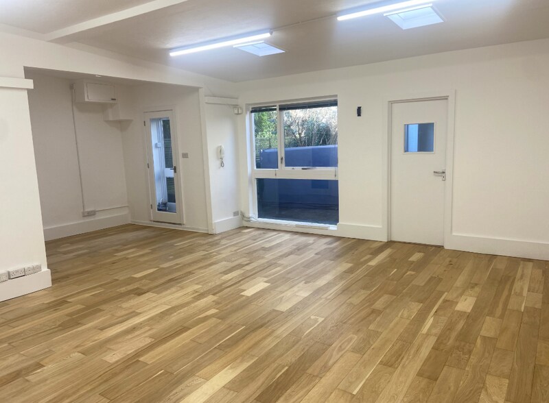 68A Clyde Rd, Brighton à louer - Photo intérieure – Image 3 sur 7