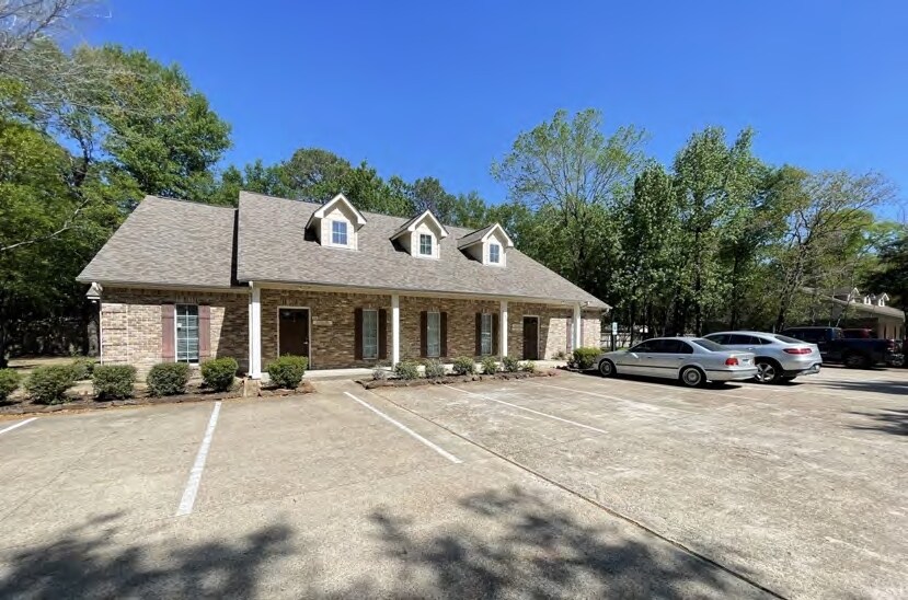 17006 Seven Pines Dr, Spring, TX à louer - Photo principale – Image 2 sur 20