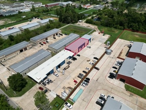 12604 Haynes Rd, Houston, TX à louer Aérien– Image 2 sur 4