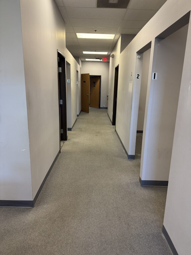 7580 E 9 Mile Rd, Warren, MI à louer Photo intérieure– Image 1 sur 3