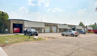 Plus de détails pour 9861-9869 33 Av NW, Edmonton, AB - Industriel/Logistique à louer