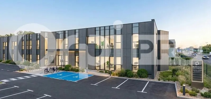 Bureau dans Saint-Paul-lès-Dax à vendre - Photo de l’immeuble – Image 1 sur 5