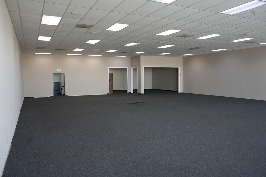 18225 Hawthorne Blvd, Torrance, CA à vendre - Photo de l’immeuble – Image 2 sur 5