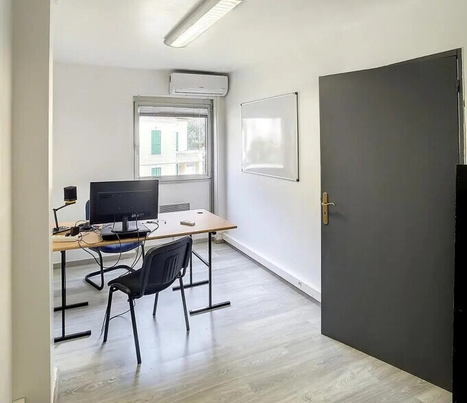 Bureau dans Nice à louer - Photo de l’immeuble – Image 2 sur 6