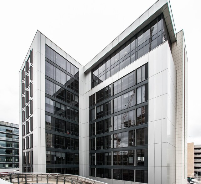 Tyndall St, Cardiff à louer - Photo de l’immeuble – Image 3 sur 14
