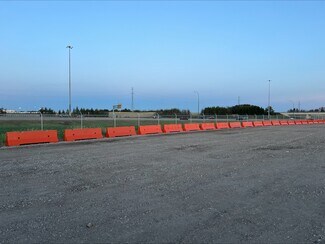 Plus de détails pour 11010 Winterburn Rd NW, Edmonton, AB - Terrain à louer