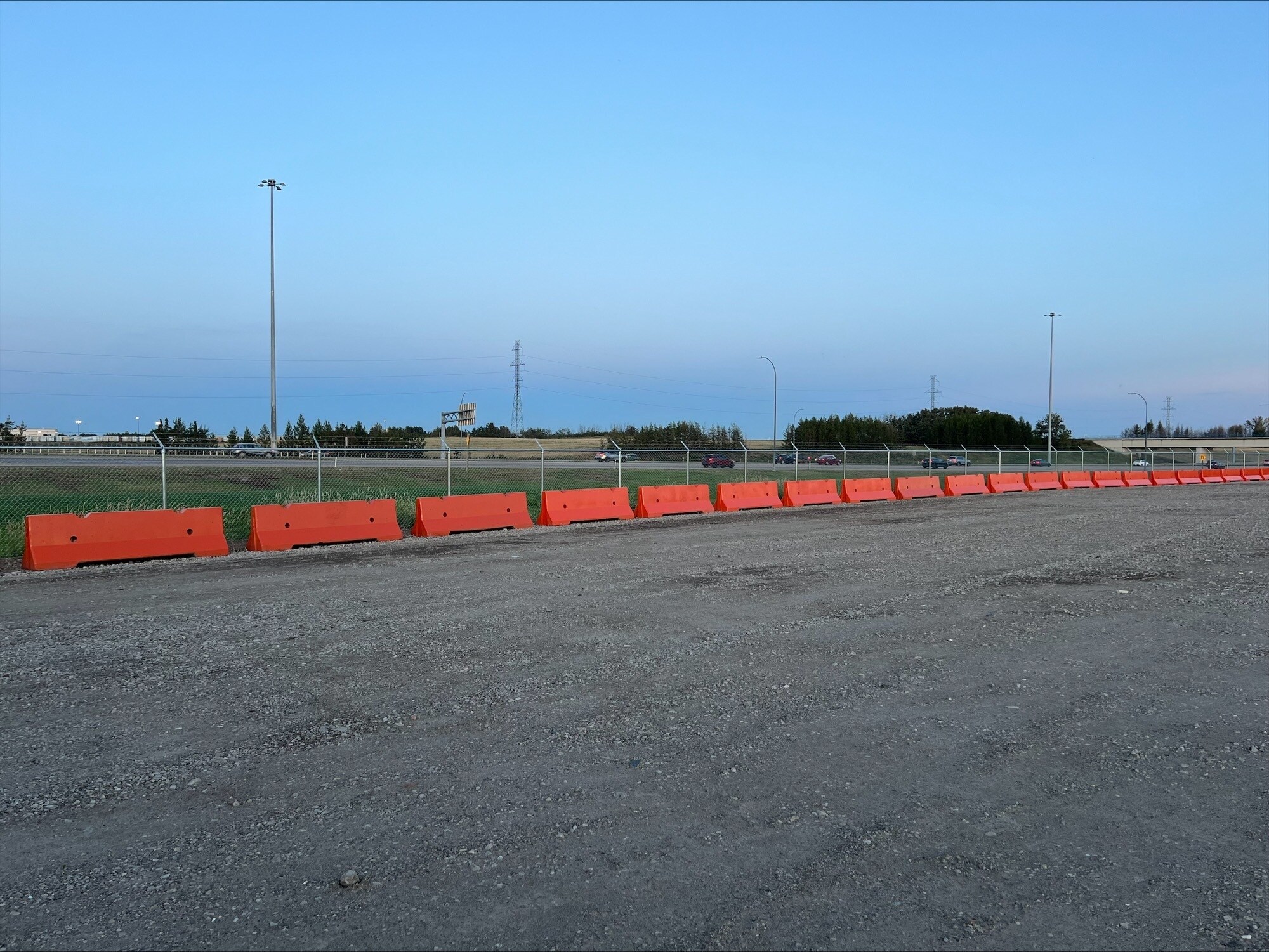 11010 Winterburn Rd NW, Edmonton, AB à louer Photo de l’immeuble– Image 1 sur 4