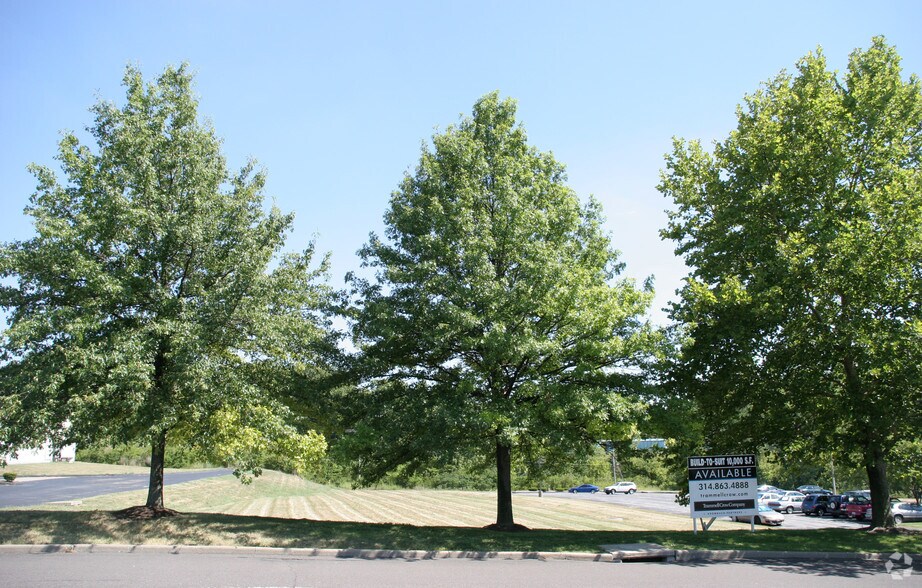 1866 Lackland Hill Pky, Saint Louis, MO à louer - Photo de l’immeuble – Image 1 sur 2