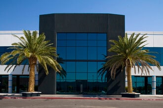 5475 S Decatur Blvd, Las Vegas, NV à louer Photo intérieure– Image 2 sur 10