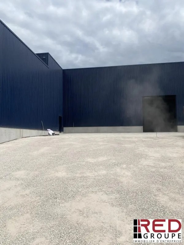 Plus de détails pour Industriel/Logistique à louer