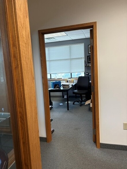 2518 Superior Dr NW, Rochester, MN à louer - Photo intérieure – Image 3 sur 21