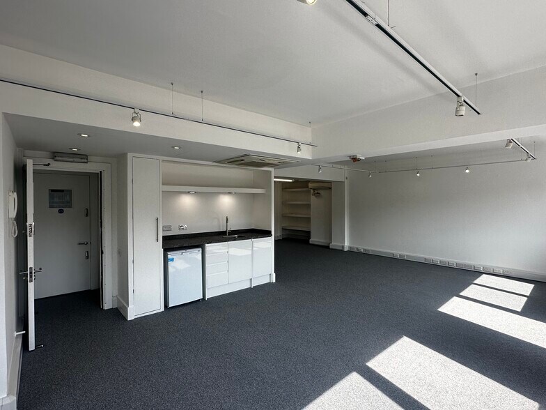 25-27 Mossop St, Londres à louer - Photo de l’immeuble – Image 3 sur 4