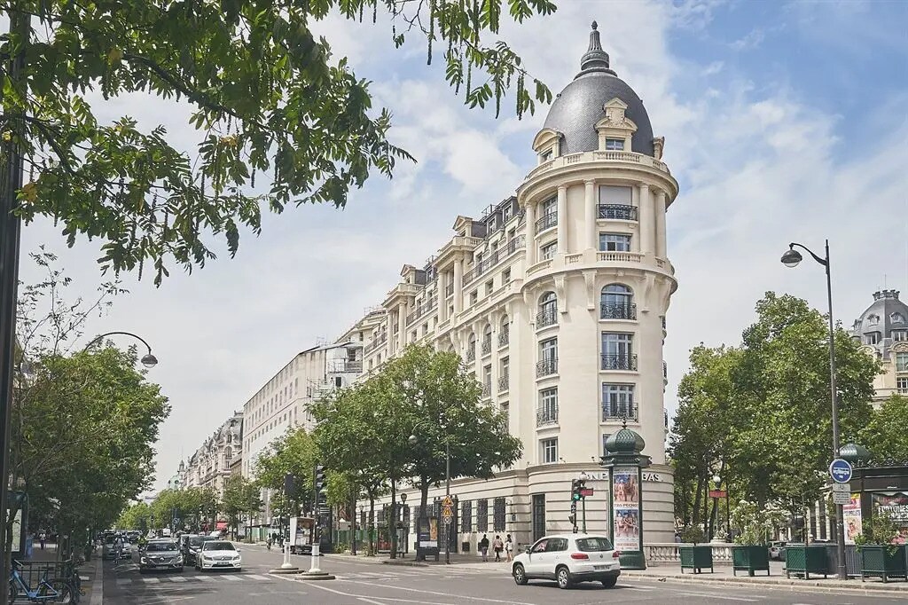 Local commercial dans Paris à louer Photo de l’immeuble– Image 1 sur 6