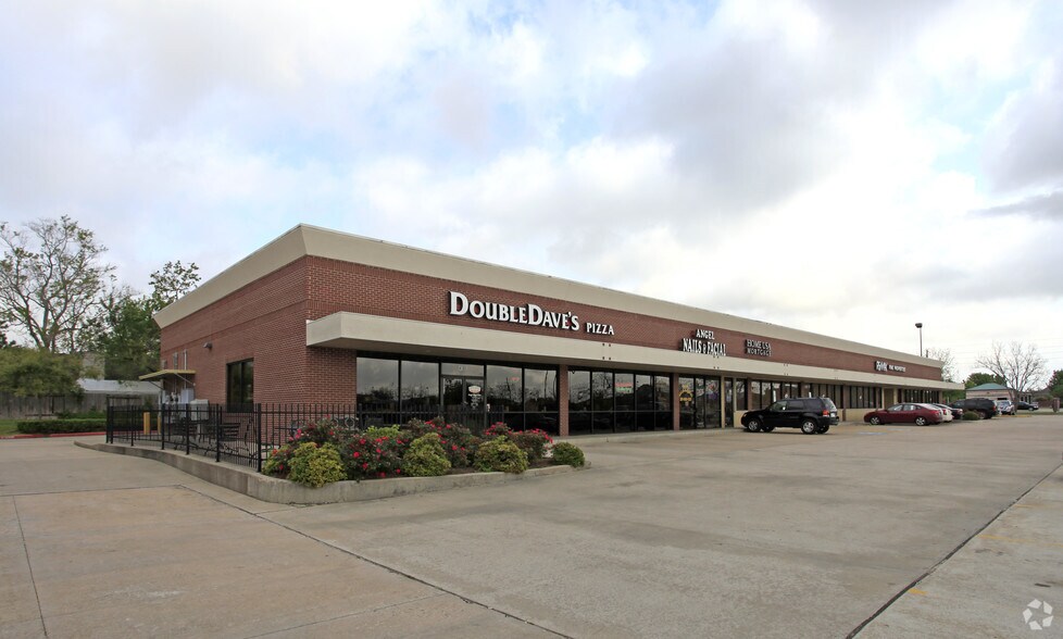 4500-4506 Highway 6, Sugar Land, TX à louer - Photo principale – Image 2 sur 34