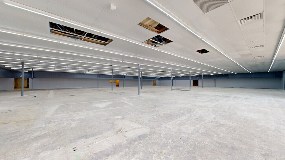 2802 N Lafayette Rd, Indianapolis, IN à louer - Numérisation 3D Matterport – Image 2 sur 28