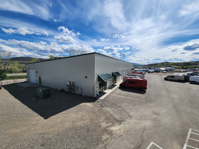 6 Powerline Rd, Rifle, CO à louer - Photo de l’immeuble – Image 1 sur 10