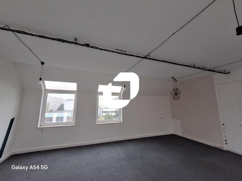 Bureau dans Boulogne Billancourt à louer - Photo intérieure – Image 2 sur 6