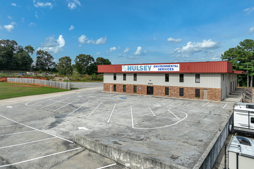 6724 Cleveland Hwy, Clermont, GA à louer - Photo de l’immeuble – Image 2 sur 30