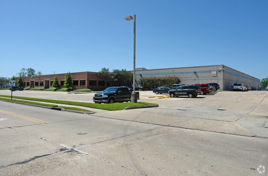 5401 Jefferson Hwy, New Orleans, LA à louer - Photo de l’immeuble – Image 3 sur 13