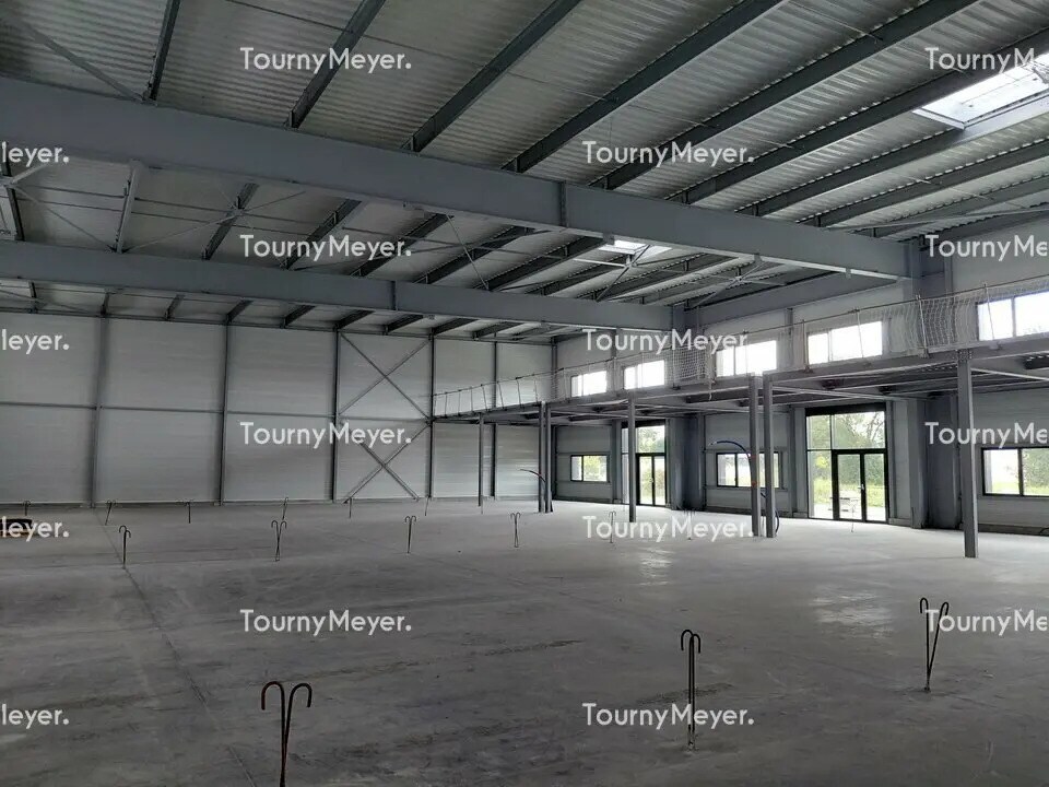 Local d'activités dans Thouaré-sur-Loire à vendre Photo de l’immeuble– Image 1 sur 10