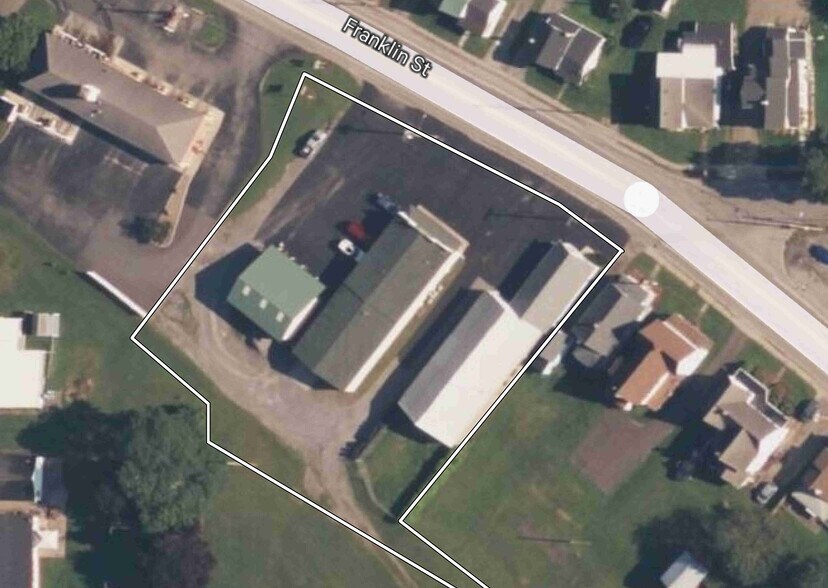Dansville portefeuille de 2 biens à vendre sur LoopNet.fr - Photo de l’immeuble – Image 1 sur 14