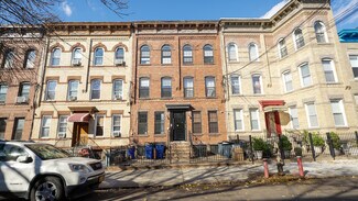 Plus de détails pour 17-31 Linden St, Ridgewood, NY - Logement à vendre