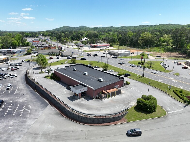 3403 Rainbow Dr, Rainbow City, AL à vendre - Photo de l’immeuble – Image 2 sur 4