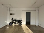 Interior local