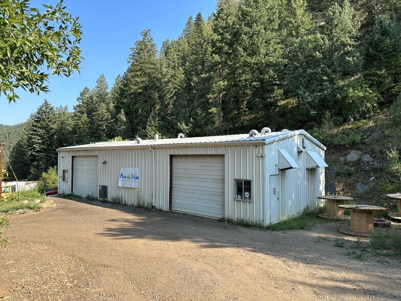 2056 Idaho Springs Road, Idaho Springs, CO à louer - Photo de l’immeuble – Image 1 sur 37