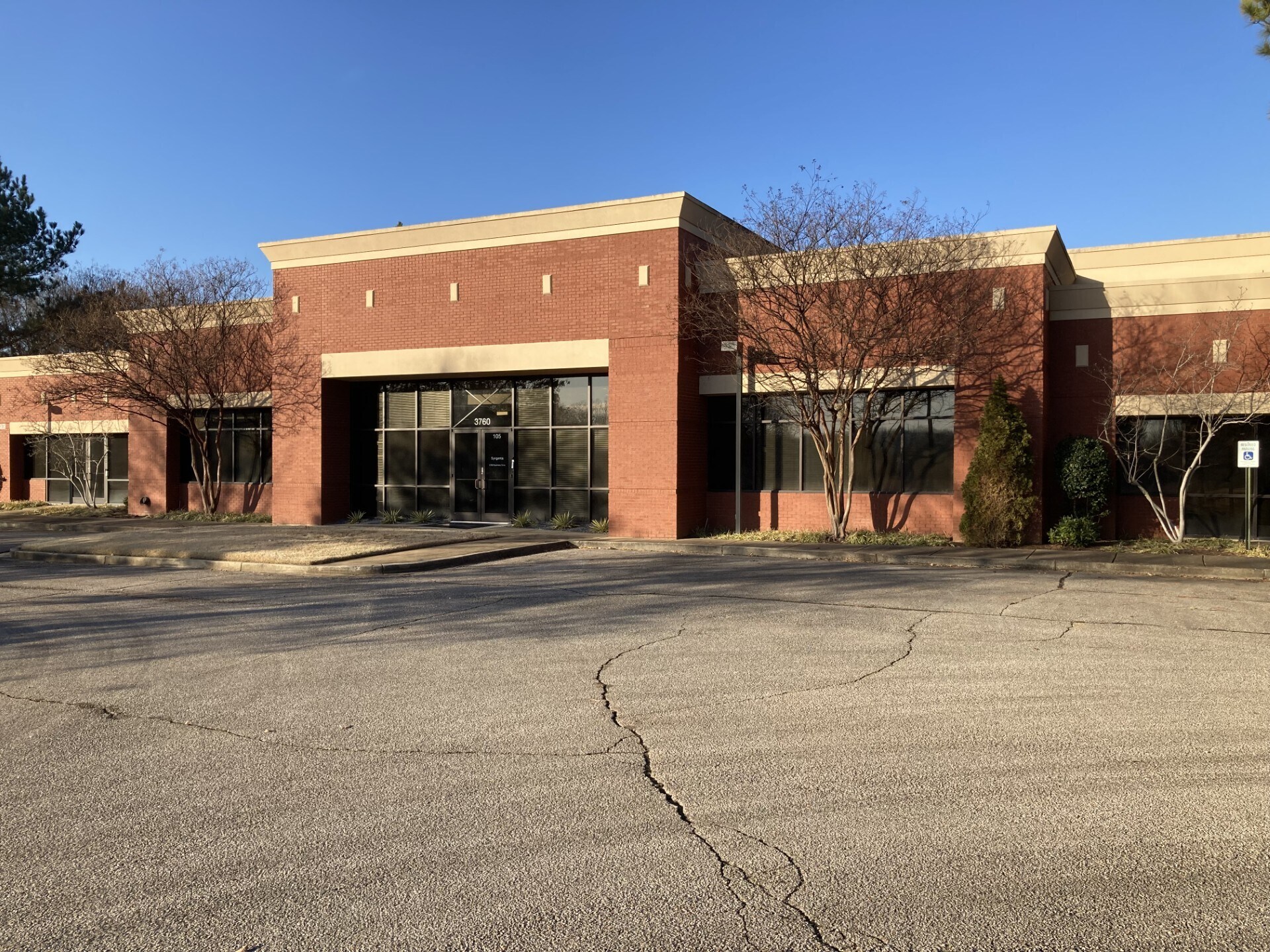 3760 Business Park, Germantown, TN à vendre Photo principale– Image 1 sur 10