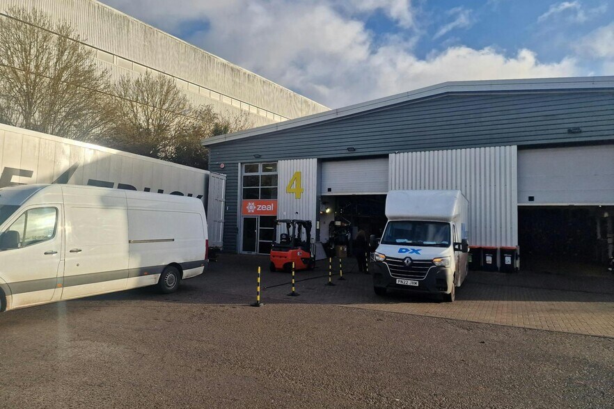 Brunel Rd, Basingstoke à louer - Photo de l’immeuble – Image 2 sur 3