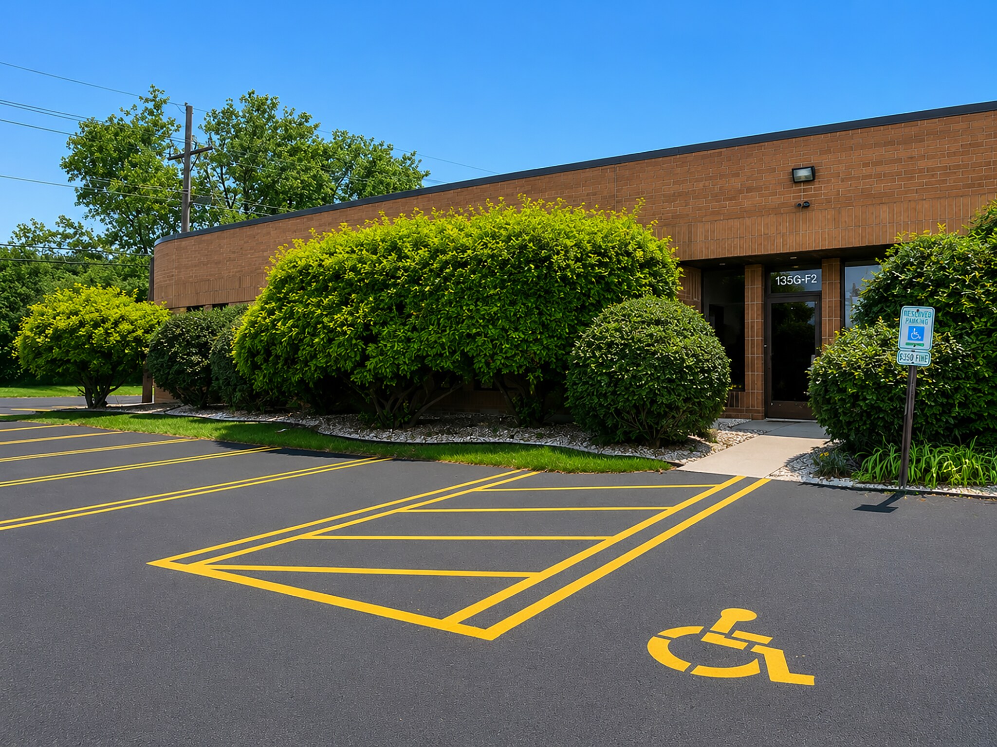 135 E St. Charles Rd, Carol Stream, IL à louer Photo de l’immeuble– Image 1 sur 12