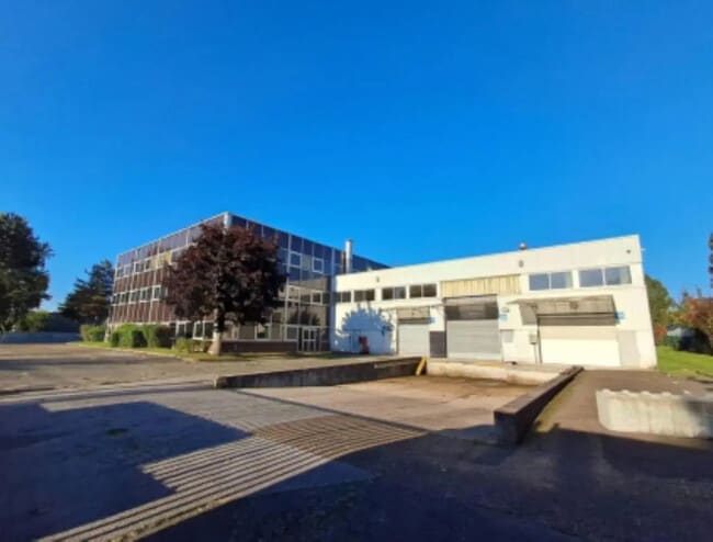 Plus de détails pour 515 Avenue Roland Garros, Buc - Bureau, Local d'activités à louer