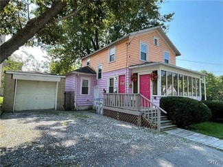 Plus de détails pour 102 W Elm St, Fayetteville, NY - Local commercial à vendre