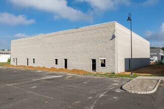 Plus de détails pour 100 Business Park Dr, Freehold, NJ - Industriel/Logistique à louer