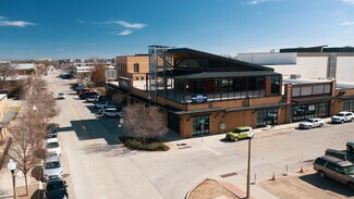 Plus de détails pour 314 E Hickory St, Denton, TX - Local commercial à louer