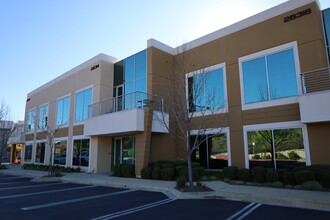 28312-28326 Constellation Rd, Valencia, CA à louer Photo de l’immeuble– Image 1 sur 3