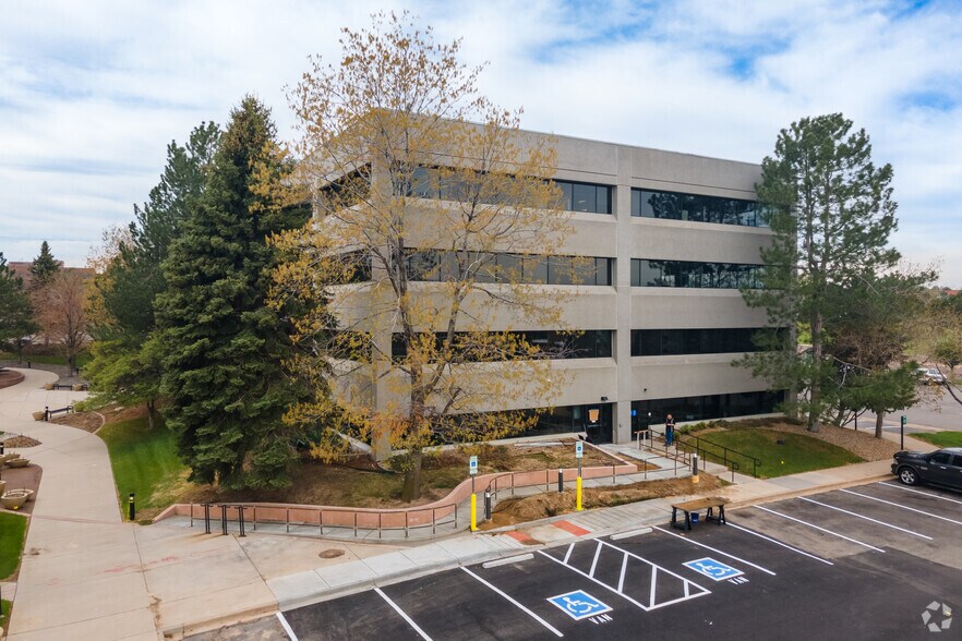 12100 E Iliff Ave, Aurora, CO à louer - Photo de l’immeuble – Image 2 sur 7