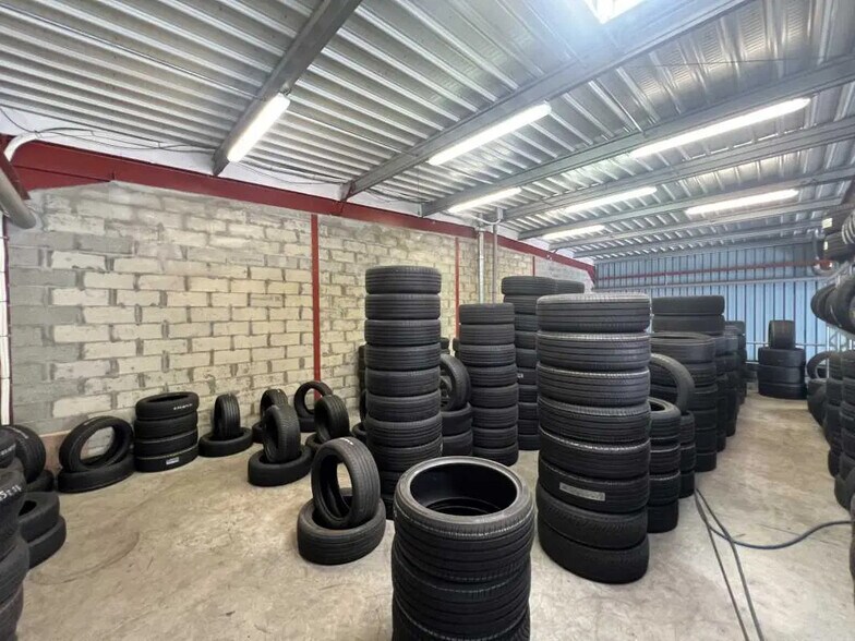 Local d’activités dans Martillac à louer - Photo intérieure – Image 3 sur 6